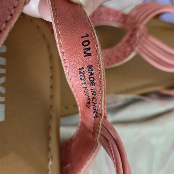 Mixit Sandals - Picture 5 of 8